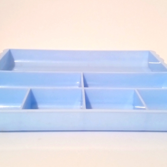 Vanity Drawer Organizer 1960s Powder Blue Plastic 9.5" X 8" Desk Organizer VTG - Picture 3 of 8